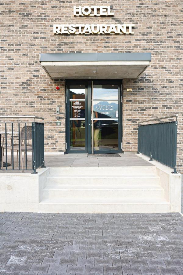 City Hotel Glarnerland Näfels エクステリア 写真