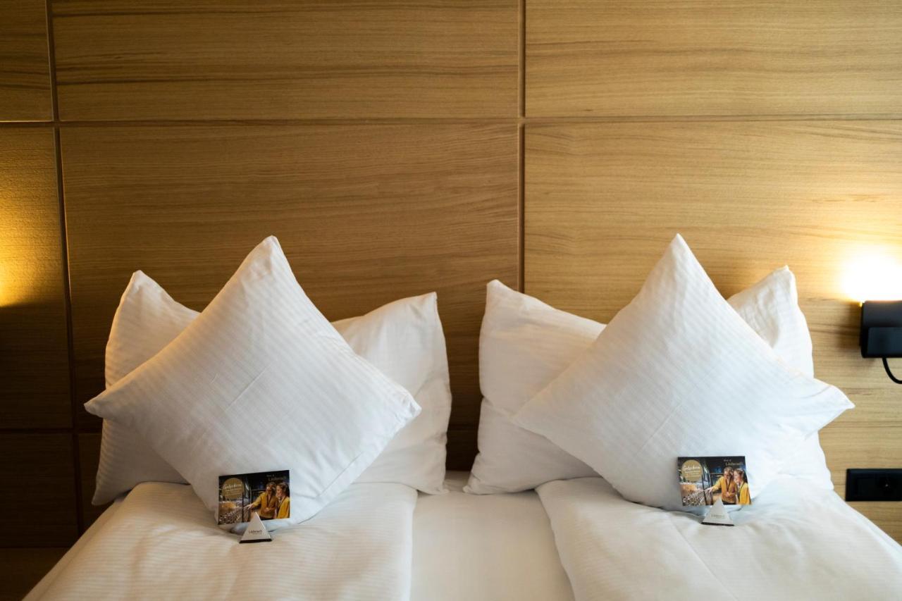 City Hotel Glarnerland Näfels エクステリア 写真